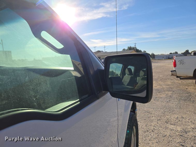 image for item ET5239 2014 Ford F150 SuperCab pickup truck