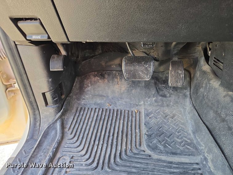 image for item ET5239 2014 Ford F150 SuperCab pickup truck