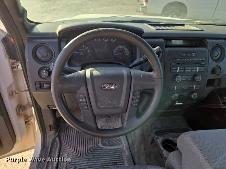 image for item ET5239 2014 Ford F150 SuperCab pickup truck