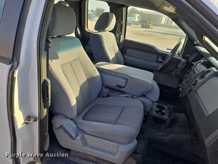 image for item ET5239 2014 Ford F150 SuperCab pickup truck