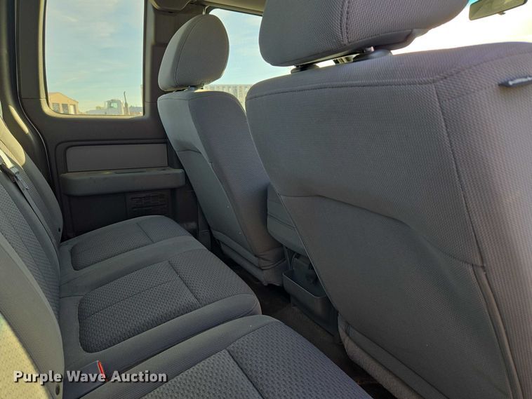 image for item ET5239 2014 Ford F150 SuperCab pickup truck