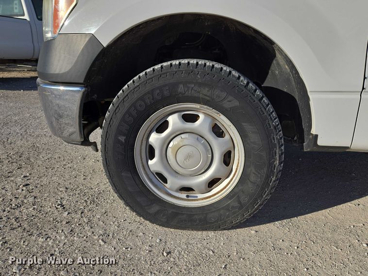 image for item ET5239 2014 Ford F150 SuperCab pickup truck