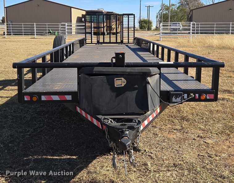 image for item ET5246 2012 Lamar Trailers INC. UT10K equipment trailer