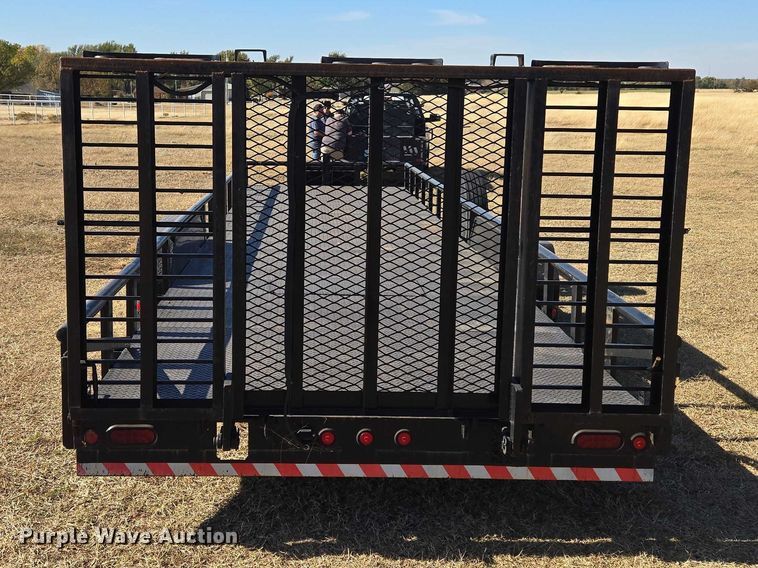 image for item ET5246 2012 Lamar Trailers INC. UT10K equipment trailer