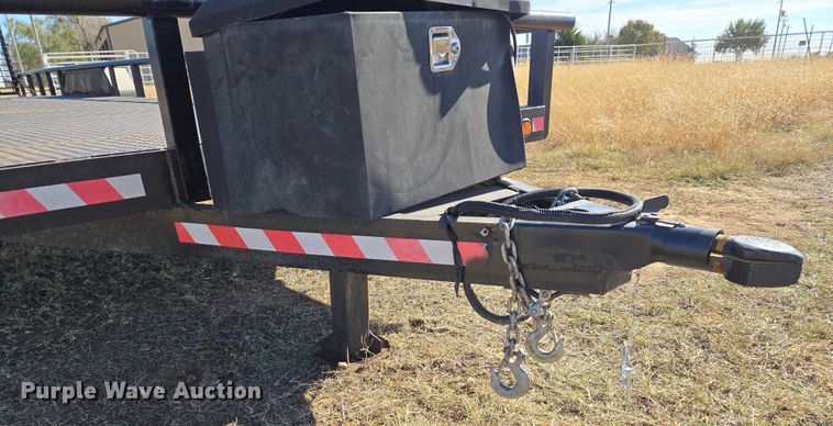 image for item ET5246 2012 Lamar Trailers INC. UT10K equipment trailer