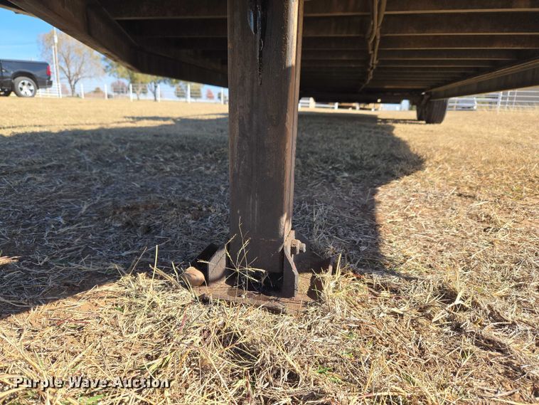 image for item ET5246 2012 Lamar Trailers INC. UT10K equipment trailer