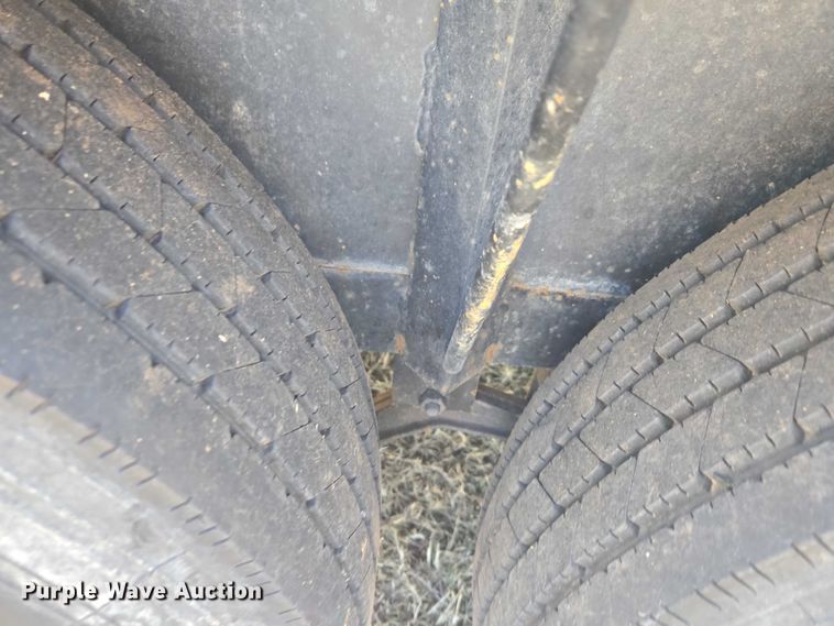 image for item ET5246 2012 Lamar Trailers INC. UT10K equipment trailer