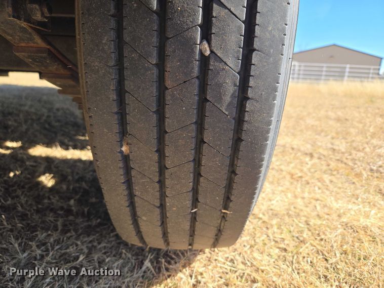 image for item ET5246 2012 Lamar Trailers INC. UT10K equipment trailer