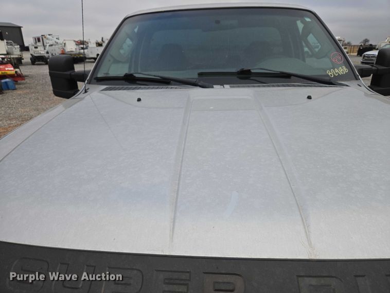 image for item ET5253 2010 Ford F250 pickup truck