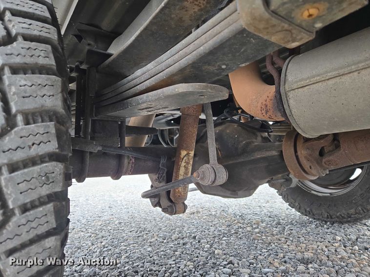 image for item ET5253 2010 Ford F250 pickup truck