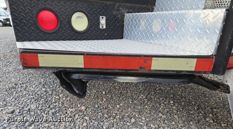 image for item ET5255 2000 Ford E350 fiber optic splicing truck