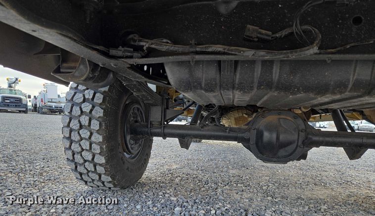 image for item ET5257 1991 Ford E150 Pathfinder van