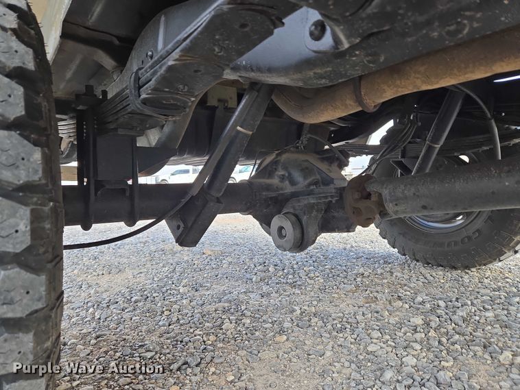 image for item ET5257 1991 Ford E150 Pathfinder van