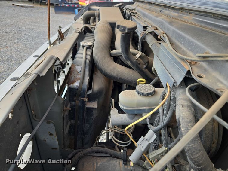 image for item ET5257 1991 Ford E150 Pathfinder van