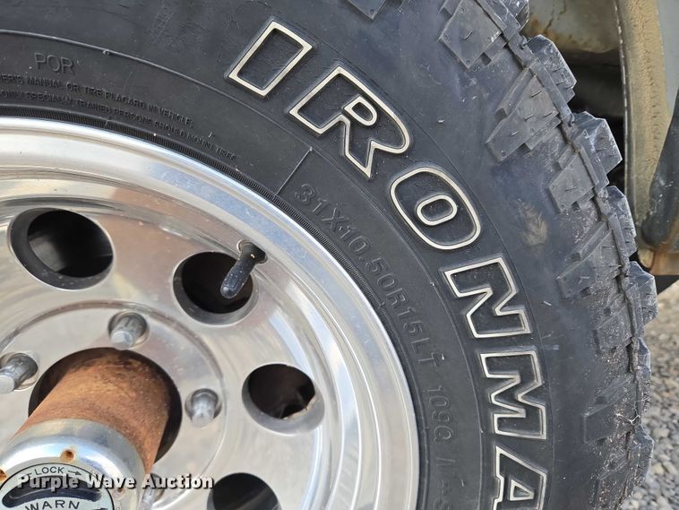 image for item ET5257 1991 Ford E150 Pathfinder van