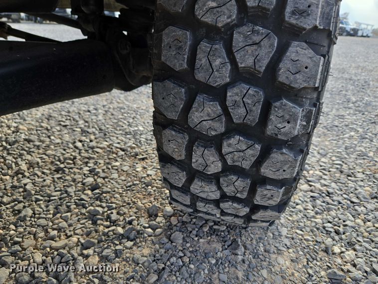 image for item ET5257 1991 Ford E150 Pathfinder van