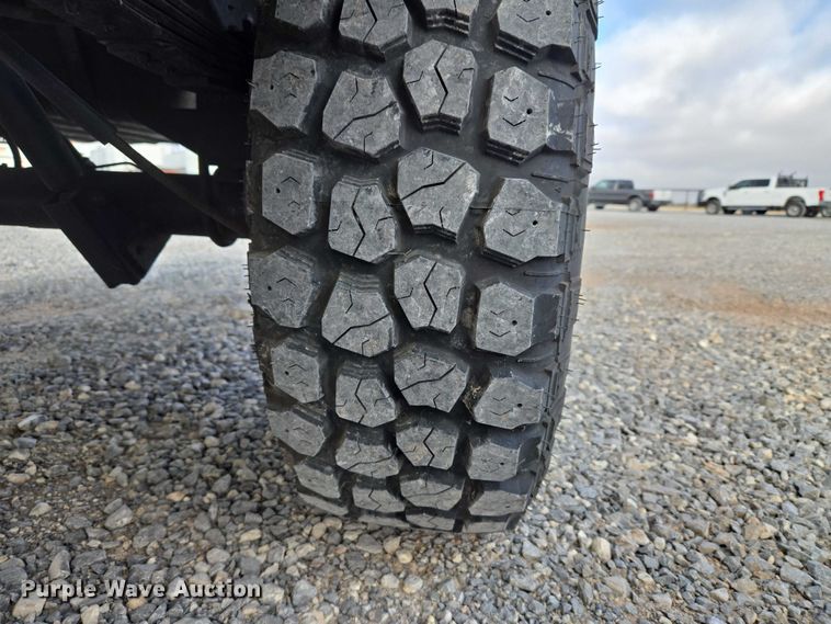 image for item ET5257 1991 Ford E150 Pathfinder van