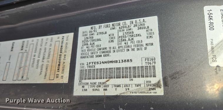 image for item ET5257 1991 Ford E150 Pathfinder van