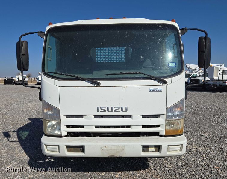 image for item ET5259 2012 Isuzu NPR flatbed truck