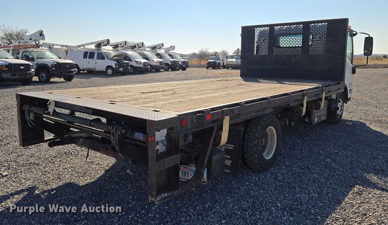 image for item ET5259 2012 Isuzu NPR flatbed truck
