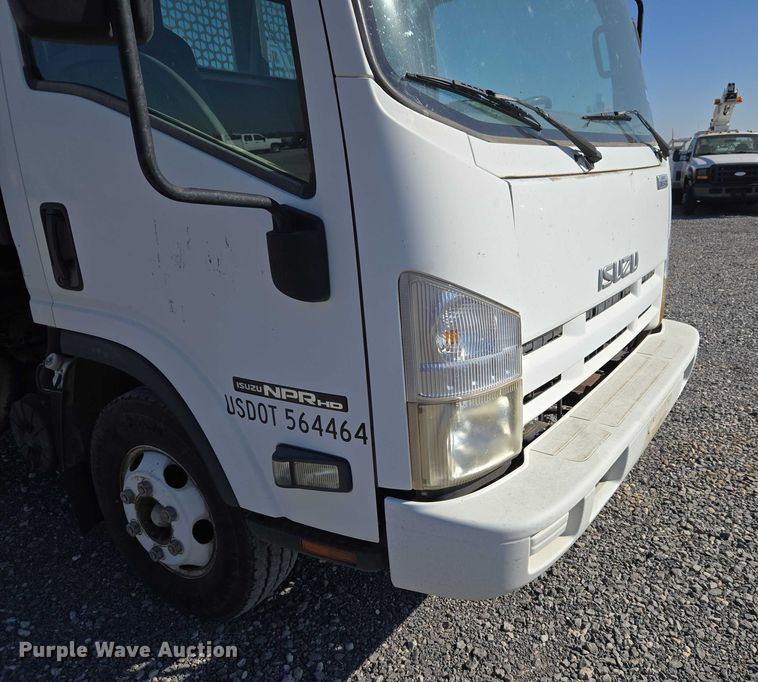 image for item ET5259 2012 Isuzu NPR flatbed truck