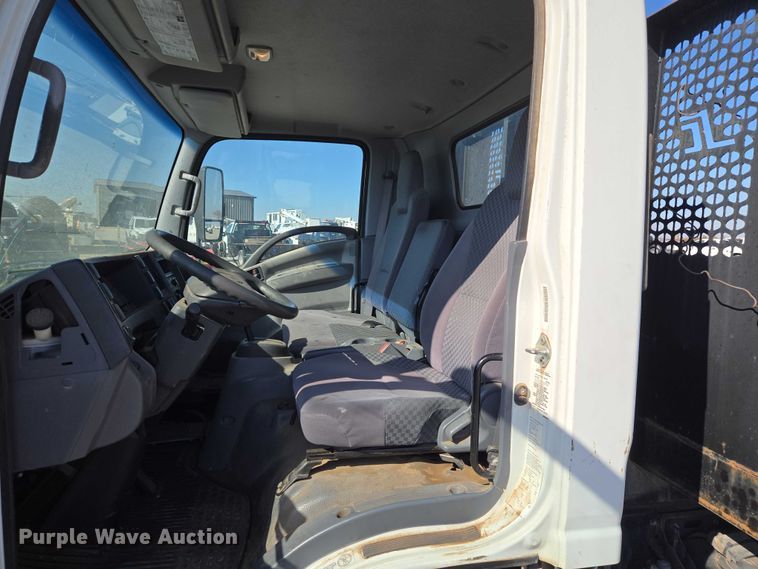 image for item ET5259 2012 Isuzu NPR flatbed truck