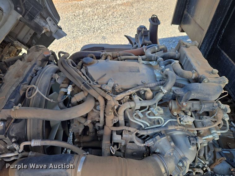 image for item ET5259 2012 Isuzu NPR flatbed truck