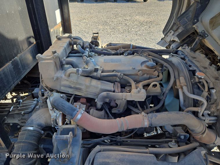 image for item ET5259 2012 Isuzu NPR flatbed truck