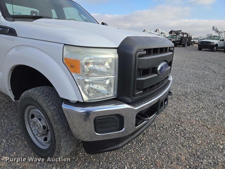 image for item ET5260 2015 Ford F250 Super Duty SuperCab pickup truck