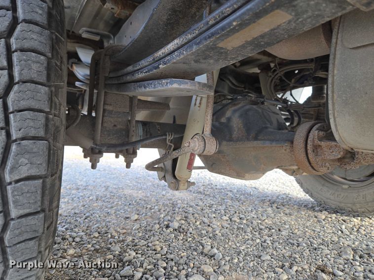 image for item ET5260 2015 Ford F250 Super Duty SuperCab pickup truck