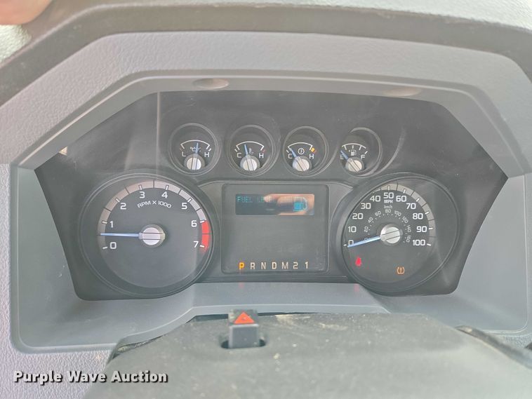 image for item ET5260 2015 Ford F250 Super Duty SuperCab pickup truck