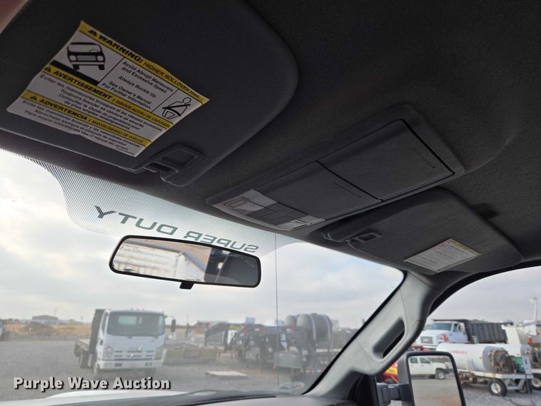 image for item ET5260 2015 Ford F250 Super Duty SuperCab pickup truck