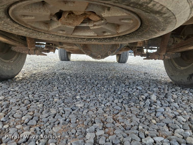 image for item ET5261 2008 Chevrolet Colorado pickup truck