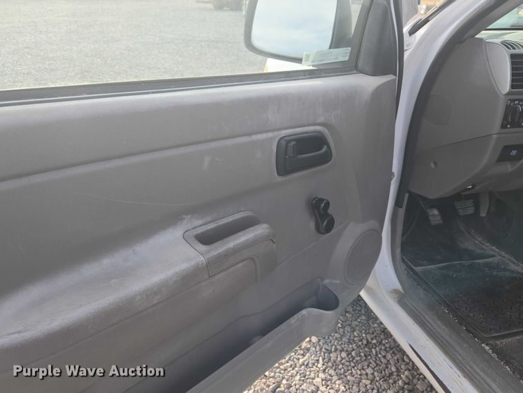 image for item ET5261 2008 Chevrolet Colorado pickup truck