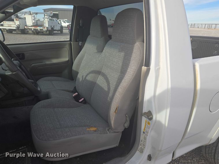 image for item ET5261 2008 Chevrolet Colorado pickup truck