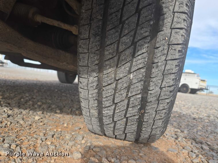 image for item ET5261 2008 Chevrolet Colorado pickup truck