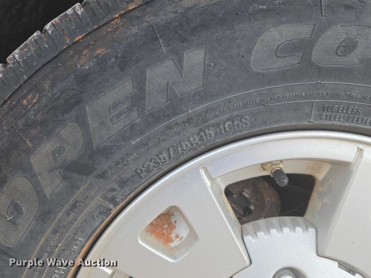 image for item ET5261 2008 Chevrolet Colorado pickup truck