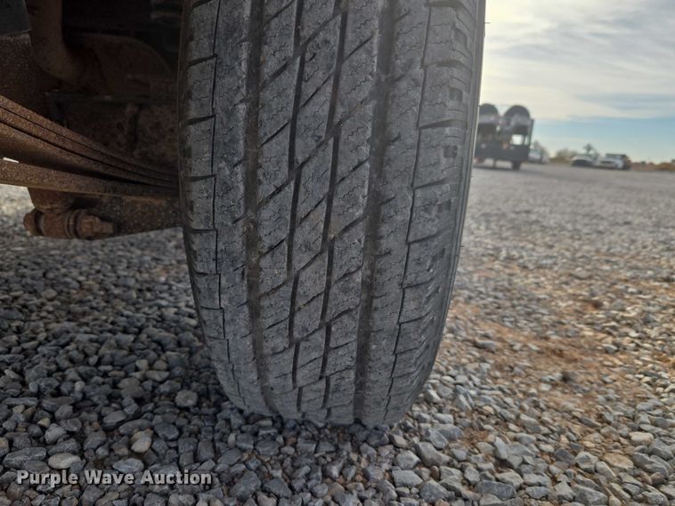 image for item ET5261 2008 Chevrolet Colorado pickup truck