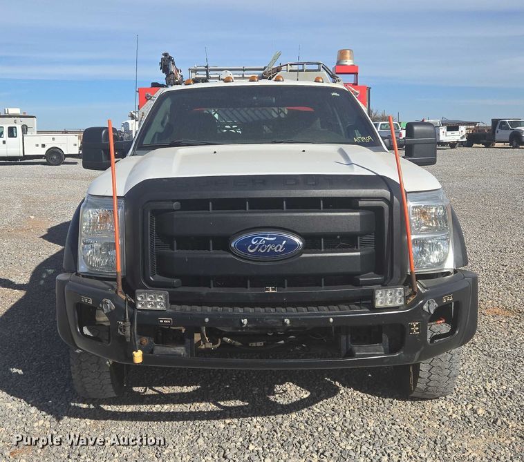 image for item ET5263 2012 Ford F550 Super Duty Crew Cab utility / service truck