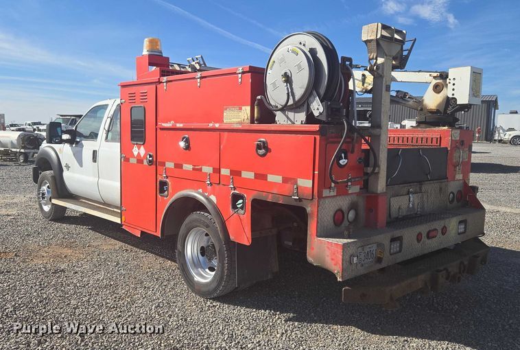 image for item ET5263 2012 Ford F550 Super Duty Crew Cab utility / service truck