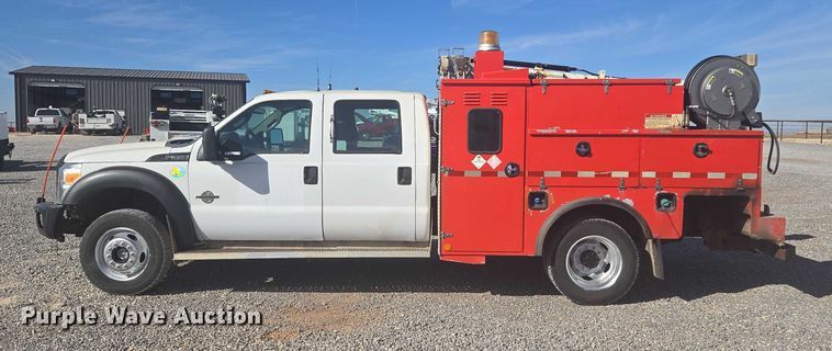 image for item ET5263 2012 Ford F550 Super Duty Crew Cab utility / service truck