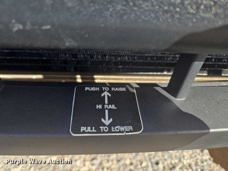 image for item ET5263 2012 Ford F550 Super Duty Crew Cab utility / service truck