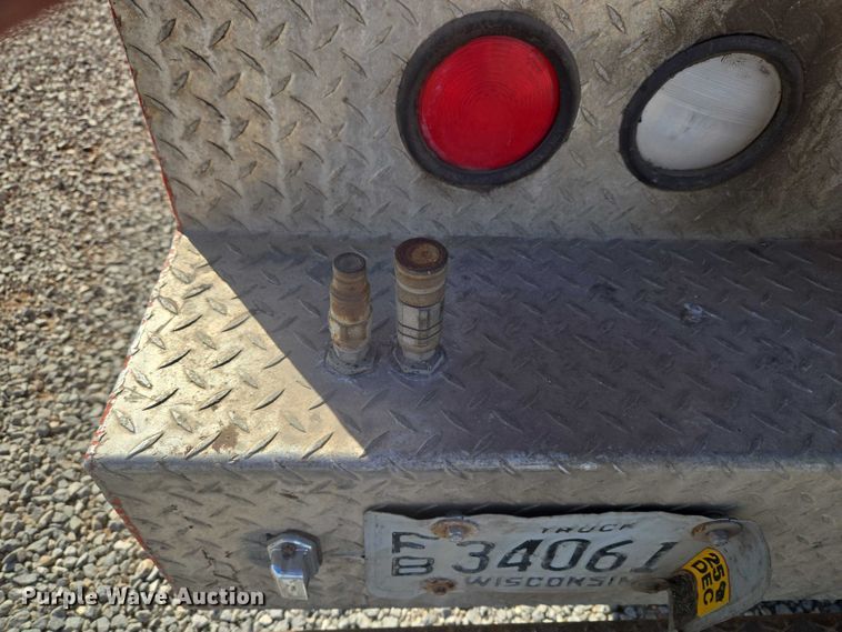 image for item ET5263 2012 Ford F550 Super Duty Crew Cab utility / service truck