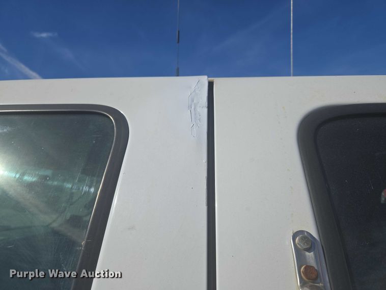 image for item ET5263 2012 Ford F550 Super Duty Crew Cab utility / service truck