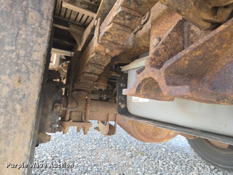 image for item ET5263 2012 Ford F550 Super Duty Crew Cab utility / service truck