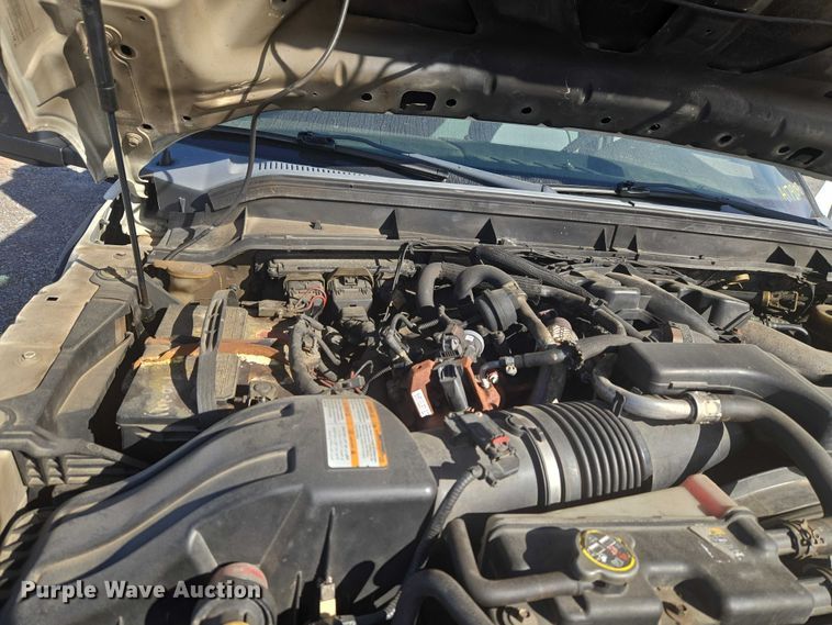 image for item ET5263 2012 Ford F550 Super Duty Crew Cab utility / service truck