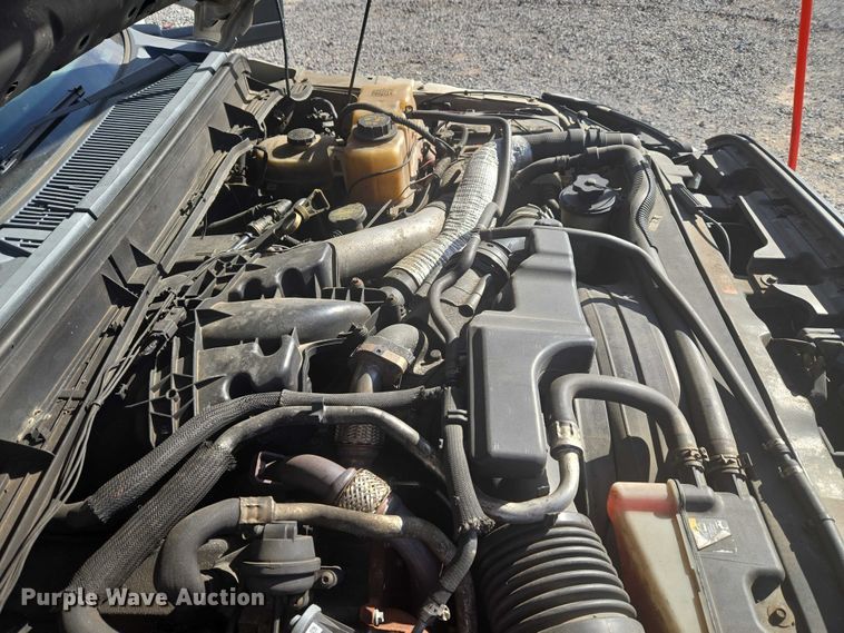 image for item ET5263 2012 Ford F550 Super Duty Crew Cab utility / service truck