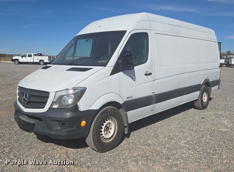 image for item ET5264 2016 Mercedes-Benz Sprinter 2500 delivery van