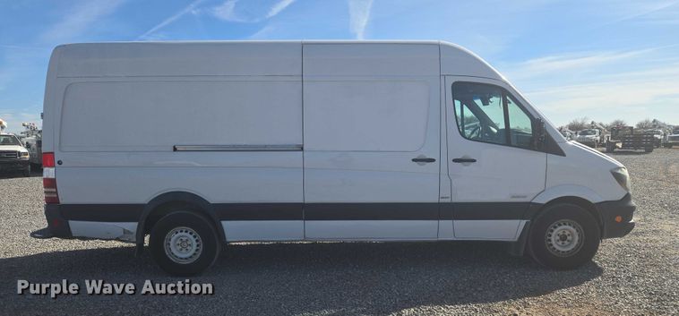 image for item ET5264 2016 Mercedes-Benz Sprinter 2500 delivery van