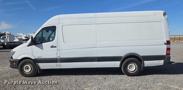 image for item ET5264 2016 Mercedes-Benz Sprinter 2500 delivery van